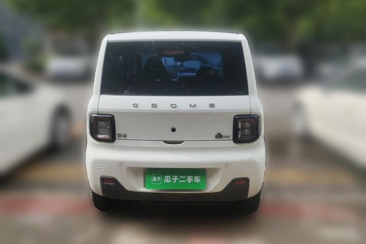 Used Geely Galaxy Panda 2023 Panda Mini 120km Super Cute Bear
