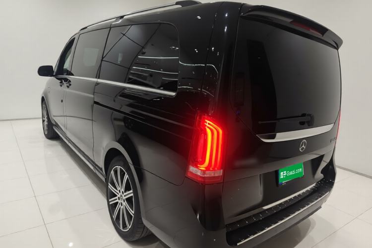 Used Mercedes-Benz V-Class 2021 V 260 L Long-wheelbase Luxury Edition