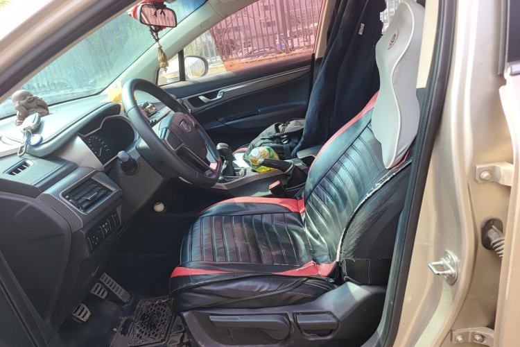 Used Geely Auto Emgrand GS 2016 Sports Edition 1.8L Manual LingShang Model Left Front Seat