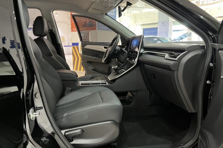 Used Haval M6 2023 PLUS 1.5T DCT Elite Smart Connectivity Model
