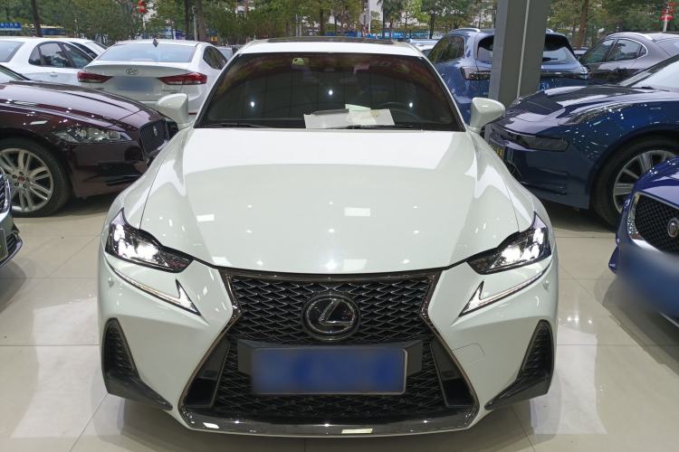 Used Lexus IS 2017 300 F SPORT Edition
