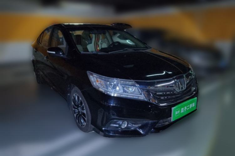 Used Honda Crider 2013 1.8L automatic luxury edition Front Right 45 Deg