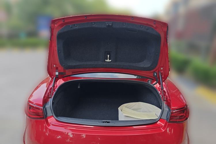 Used Infiniti Q60 2019 2.0T Luxury Edition
