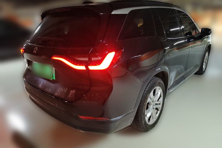 Used Nio ES8 2018 355 km Base Version 7-Seater Edition