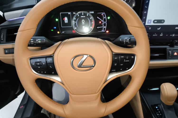 Used Lexus ES 2025 200 Premium Edition