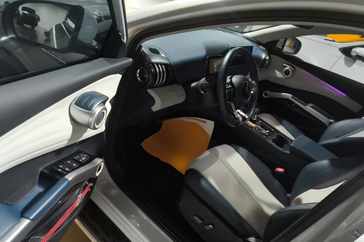 Used BYD Yuan PLUS 2022 430 km Luxury Version Driver Seat