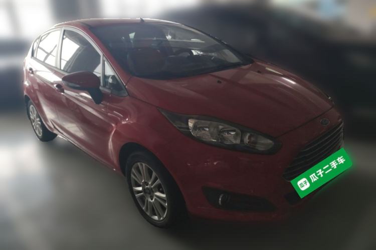 Used Ford Fiesta 2013 Hatchback 1.5L Automatic Fashion Edition Front Right 45 Deg