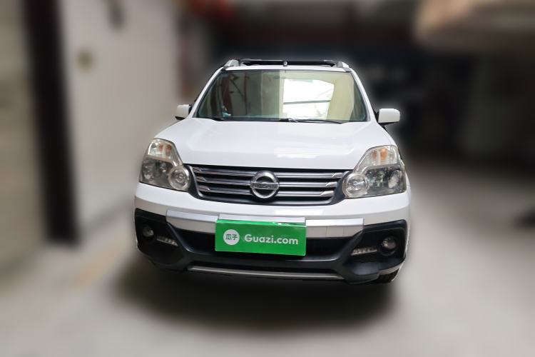 Used Dongfeng Fengdu MX6 2015 2.0L CVT Two-Wheel Drive Excellence Edition Front