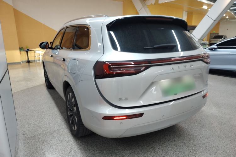 Used Hima AITO M7 2024 1.5T Rear-Drive Plus Version 6 Seats
