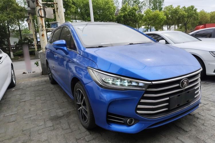 Used BYD Song MAX 2017 1.5T Automatic Smart Connect Elite 7-Seater
