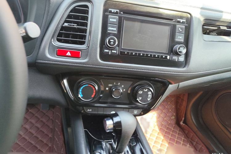 Used Honda Vezel 2015 1.5L CVT two-wheel drive Comfort trim