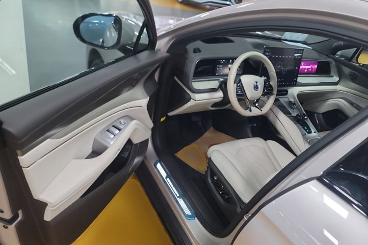 Used Denza N7 2023 Long-Range Performance Max Edition