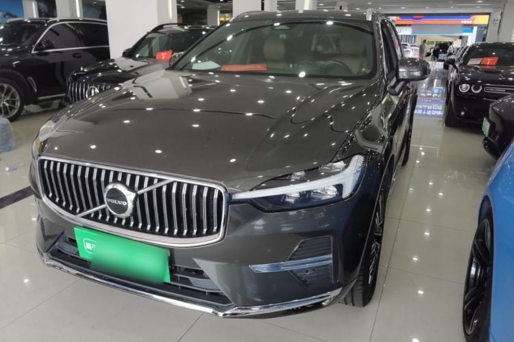 Used Volvo XC60 2022 B5 4x4 Smart Luxury Edition
