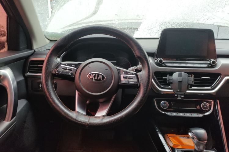 Used Kia Sportage R 2018 2.0L Automatic Smart Luxury Version China V Standard
