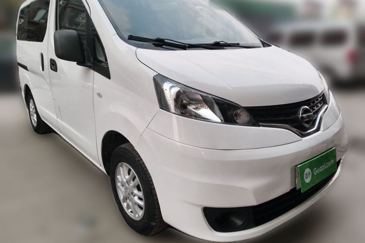 Used Nissan NV200 2014 1.6L Manual Luxury Model China IV Standard Front Right 45 Deg