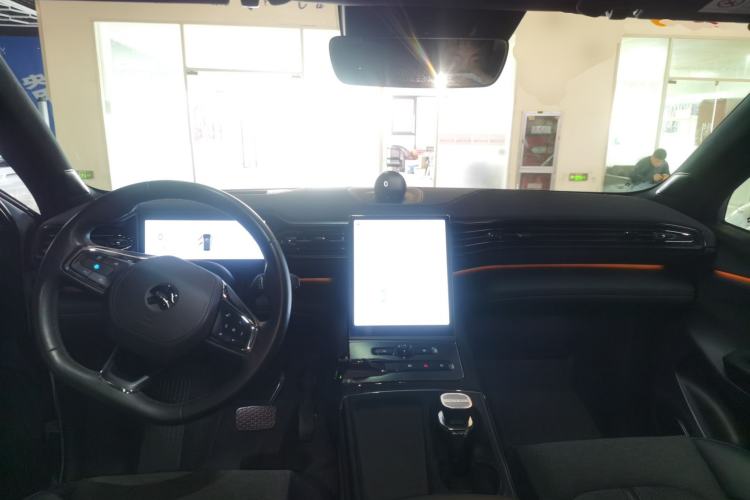 Used Nio EC6 2022 75 kWh Sport Edition
