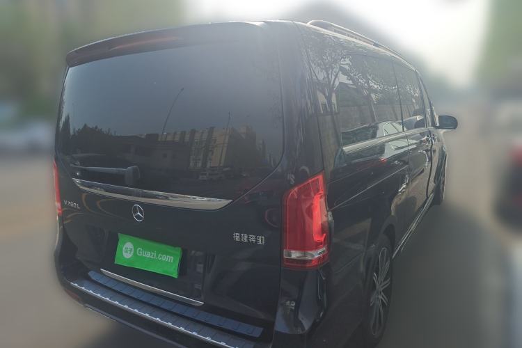 Used Mercedes-Benz V-Class 2021 V 260 L Long-wheelbase Luxury Edition