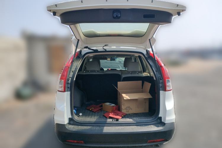 Used Honda CR-V 2012 2.0L two-wheel drive urban version
