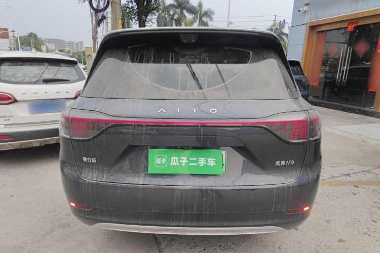 Used Hima AITO M9 2025 Extended-Range Ultra Version 52 kWh 6-Seater
