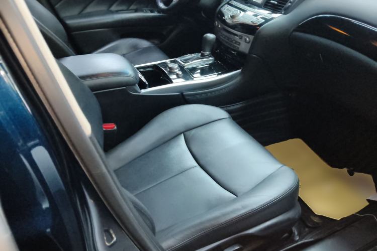 Used Infiniti Q70 2019 Q70L 2.0T Elite Edition
