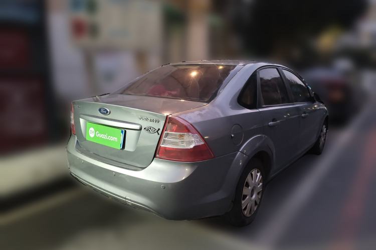 Used Ford Focus 2012 Sedan Classic 1.8L Manual Base Model
