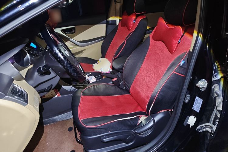 Used Hyundai Elantra (5th Generation / Langdong) 2012 1.6L Automatic Leading Model
