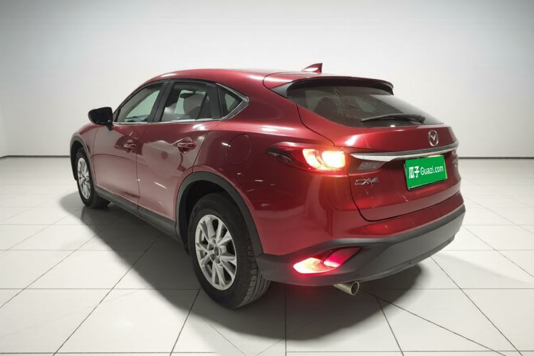 Used Mazda CX-4 2018 2.0L Automatic Two-Wheel Drive Blue Sky Dynamic Version China V Standard
