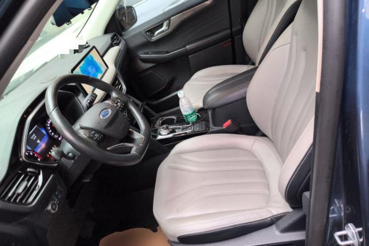 Used Ford Escape 2020 EcoBoost 245 Two-Wheel-Drive Comfort Edition
