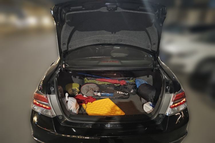 Used Honda Accord 2013 2.0L SE Trunk