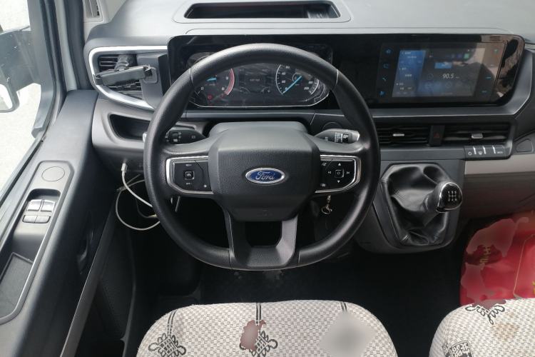 Used Ford Transit 2023 2.0T Diesel Manual Multifunction Commercial Vehicle Mid-axle Mid-roof 5/6 Seats
