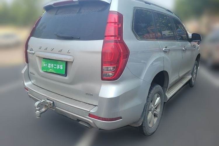 Used Haval H9 2015 2.0T Four-Wheel Drive Luxury 7-Seater Rear Right 45 Deg