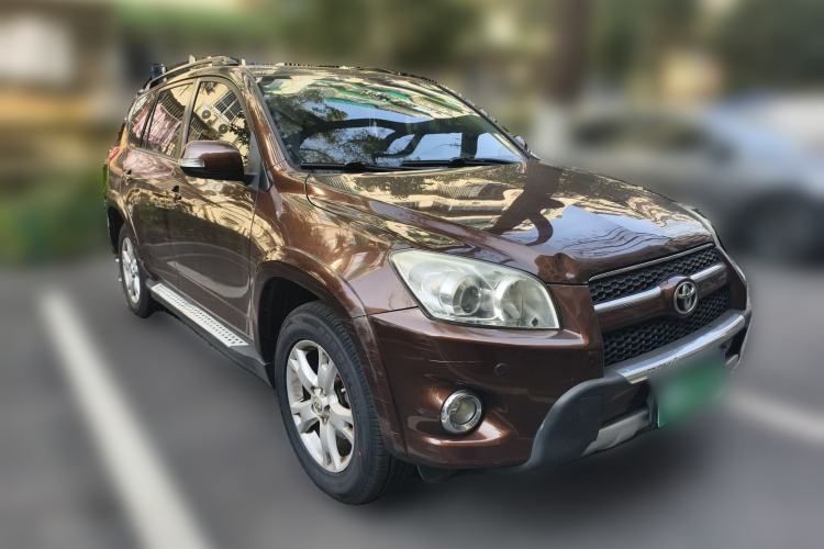 Used Toyota RAV4 2011 2.0L Automatic Luxury Edition
