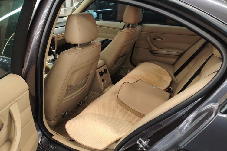Used BMW 3 Series 2005 320i Fashion Model Left Rear Seat