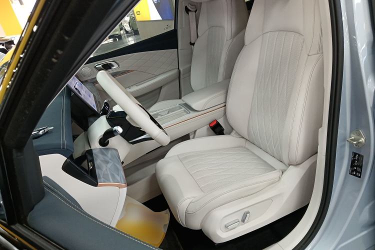 Used NETA L 2024 Extended-Range 310 Flash-Charge Edition