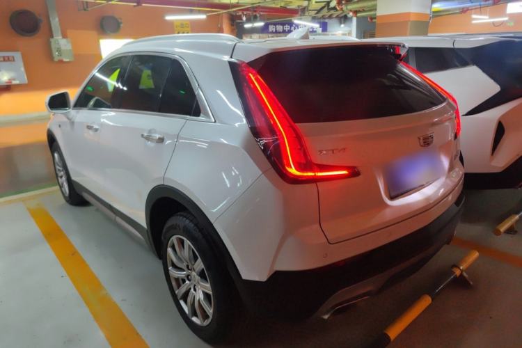 Used Cadillac XT4 2022 28T Two-Wheel Drive Prestige Version
