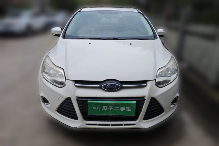 Used Ford Focus 2012 Sedan 1.6L Automatic Fashion Edition