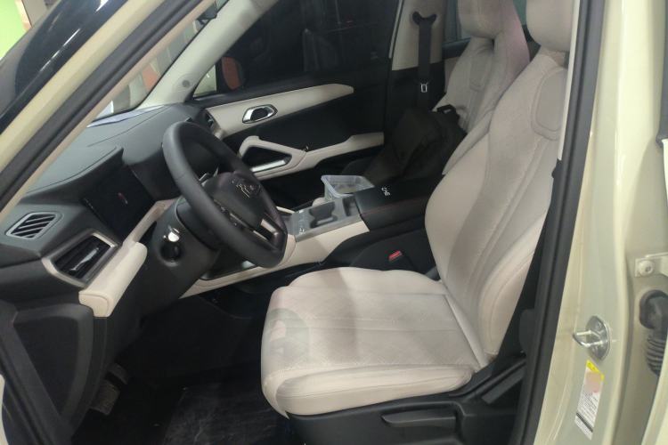 Used BYD Yuan UP 2025 Model 301KM Leading Version Left Front Seat