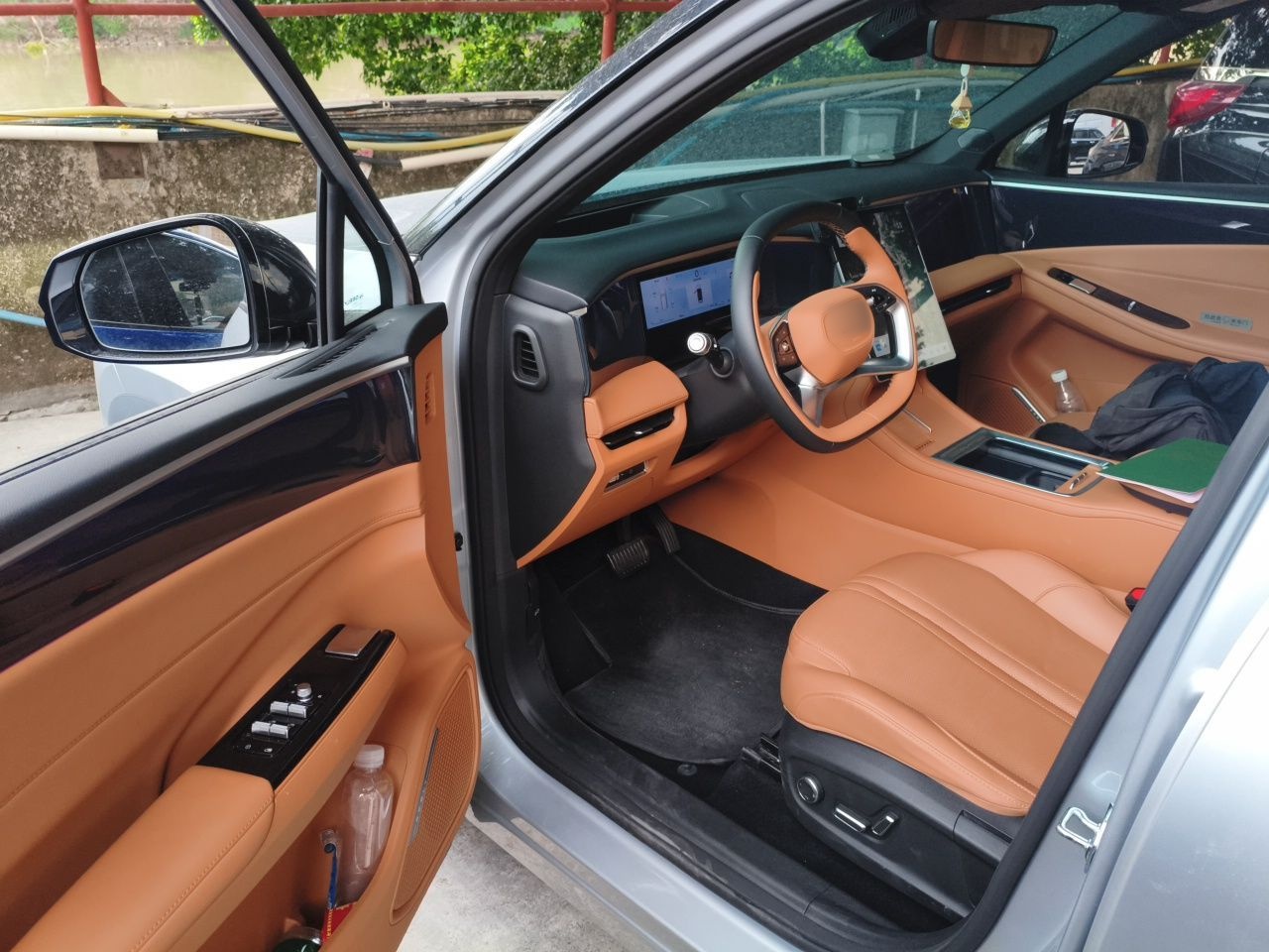 Geely Galaxy L7 2025 EM-i 115km Exploration+ Edition — снимка 16