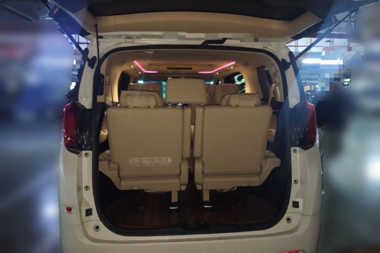 Used Toyota Alphard 2020 Dual-Engine 2.5L Luxury Edition
