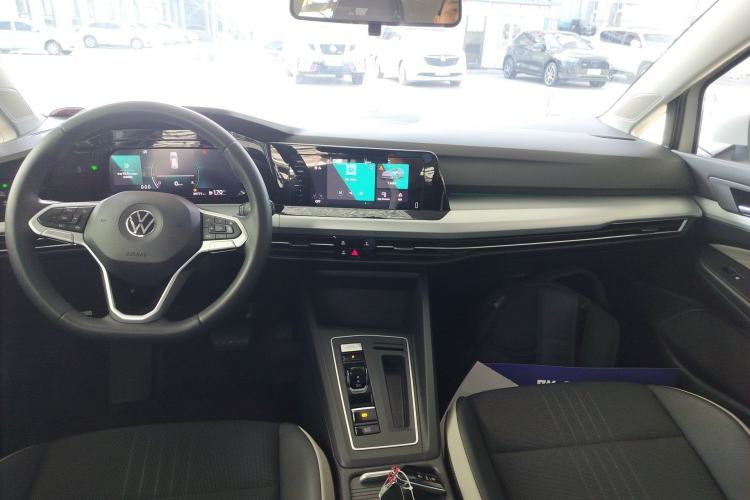 Used Volkswagen Golf 2023 Facelift 280TSI DSG Pro