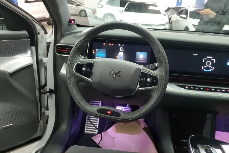 Used ARCFOX Alpha S 2022 HI Edition Advanced Version Steering Wheel