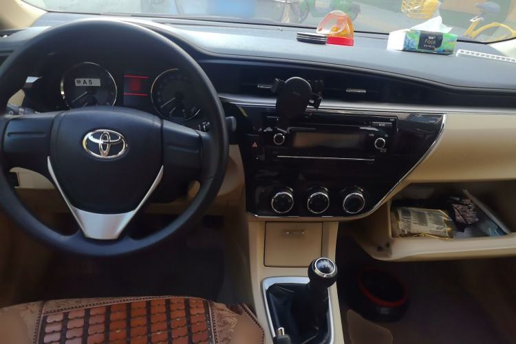 Used Toyota Corolla 2014 1.6L Manual GL-i
