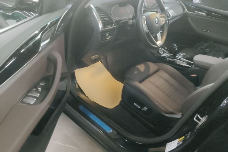 Used BMW iX3 2021 Leading Model