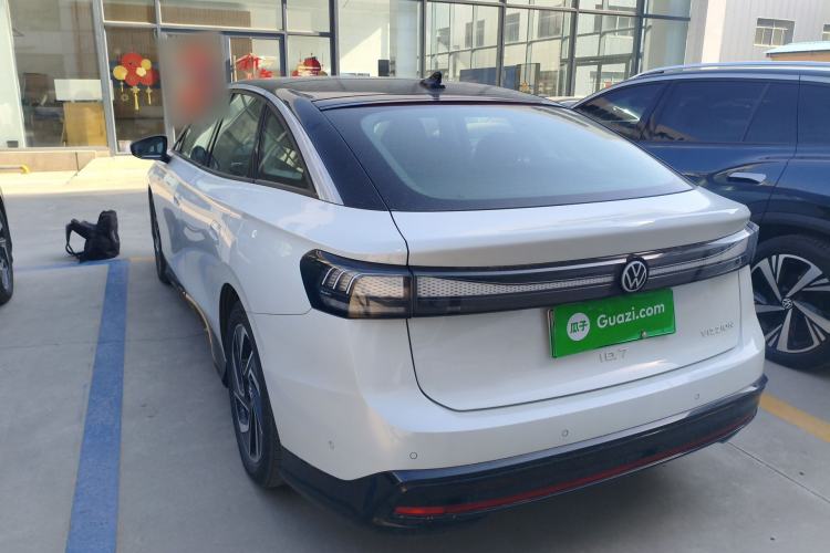 Used Volkswagen ID.7 VIZZION 2024 PRO Model Rear Left 45 Deg