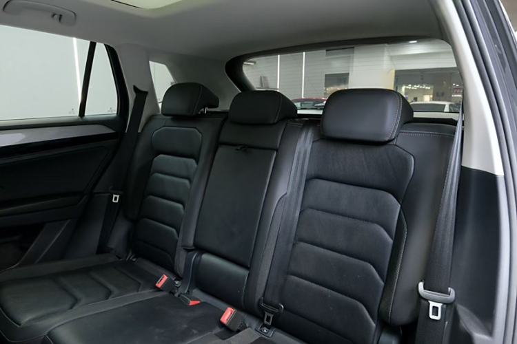 Used Volkswagen Tayron 2019 330TSI Two-Wheel Drive Luxury Model China VI Standard