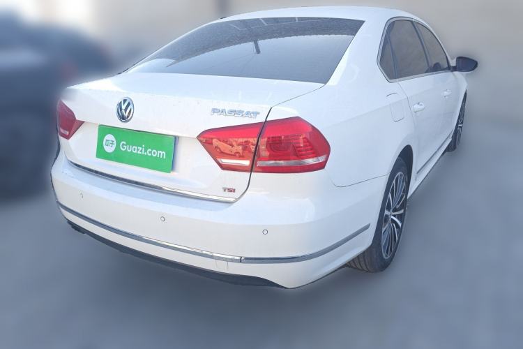 Used Volkswagen Passat 2014 1.8TSI DSG Prestige Navigation Edition