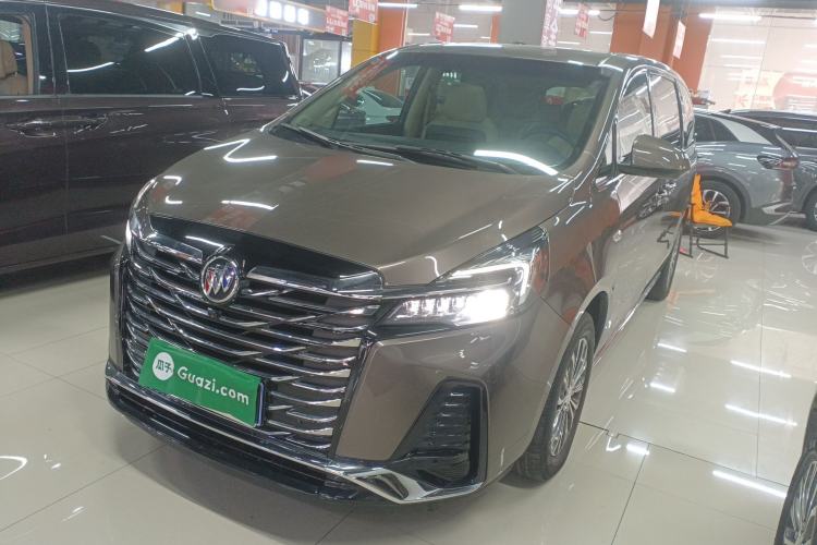 Used Buick GL8 2023 Facelifted Land Cruiser Executive Luxury Version