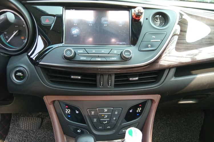 Used Buick Envision 2017 20T Two-Wheel Drive Elite Version