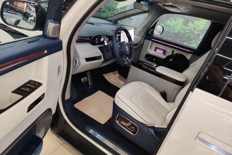 Used Zeekr MIX 2025 Long-Range Intelligent Driving Edition
