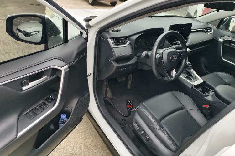 Used Toyota Wildlander 2023 2.0L CVT Four-Wheel Drive Luxury PLUS Edition